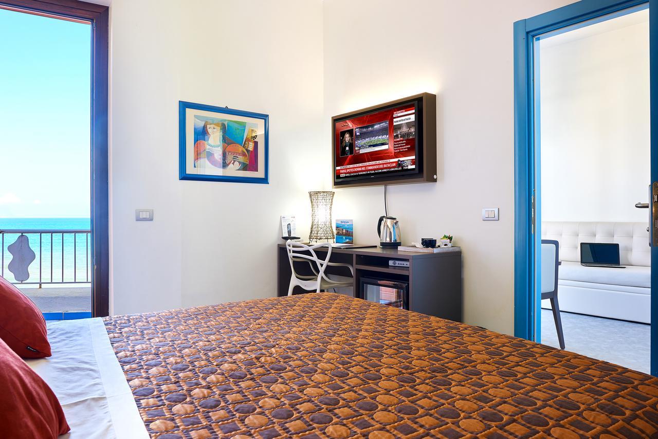 Hotel La Battigia อัลกาโมมารีนา ภายนอก รูปภาพ